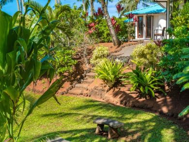Kilauea Vacation Home Plus 2 Cottages Sleeps Ten Guests
