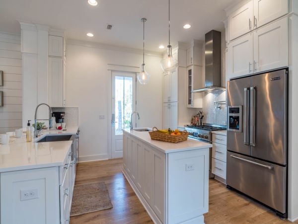 Spacious & Luxurious Family Home with Private Pool & Spa