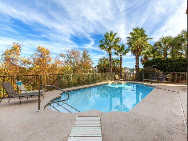 Destin Vacation Home Plus Guest House Sleeps 22 Guests.