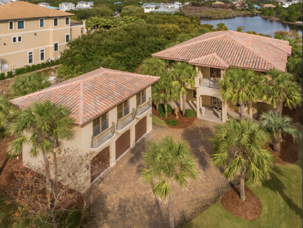 Destin Vacation Home Plus Guest House Sleeps 22 Guests.