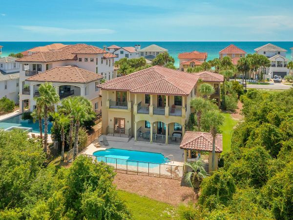 Destin Vacation Home Plus Guest House Sleeps 22 Guests.