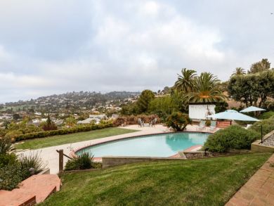 Luxury La Jolla Five Bedroom Vacation Pool Home