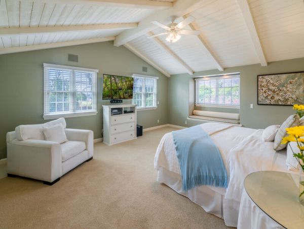 Montecito Vacation Home Sleeps 12 Guests Short Walk to Beach