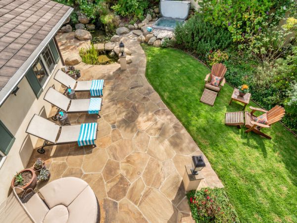Montecito Vacation Home Sleeps 12 Guests Short Walk to Beach