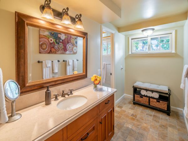 Montecito Vacation Home Sleeps 12 Guests Short Walk to Beach