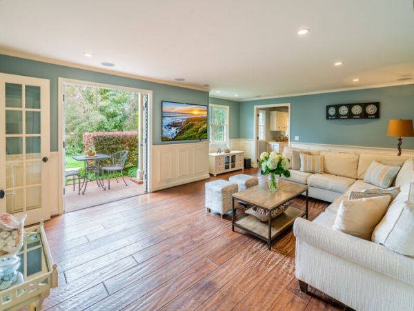 Montecito Vacation Home Sleeps 12 Guests Short Walk to Beach