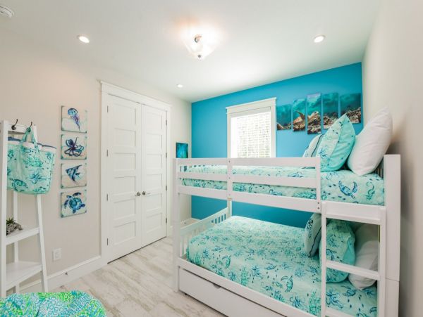 Luxury Siesta Key Five Bedroom Vacation Pool Home Sleeps 15