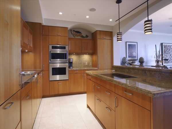 Wailea Luxury Vacation Rental Condo Three Bedrooms Sleeps 8