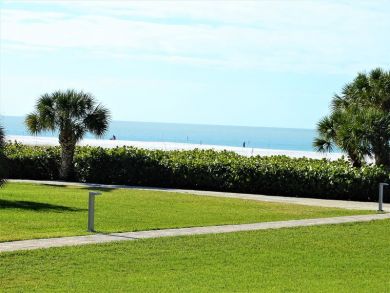 Siesta Key Vacation Rental Three Bedrooms Walk Out to Beach
