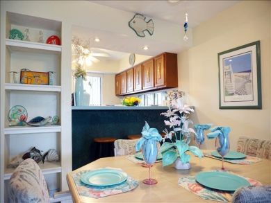 Bradenton Beach Vacation Condo Sleeps Six Guests