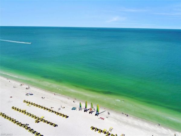 Short Walk to Beach Marco Island Vacation Home Private Pool