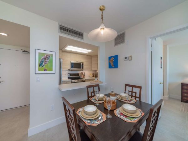 Marco Island 2 Bedroom Vacation Condo Private Beach Access