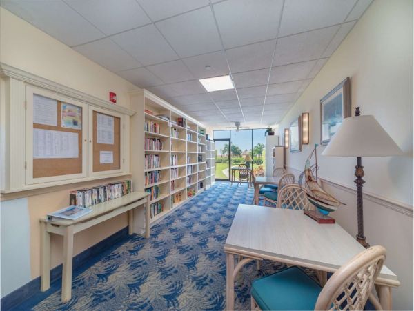 Marco Island 2 Bedroom Vacation Condo Private Beach Access