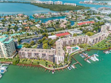 Marco Island Condo 929471