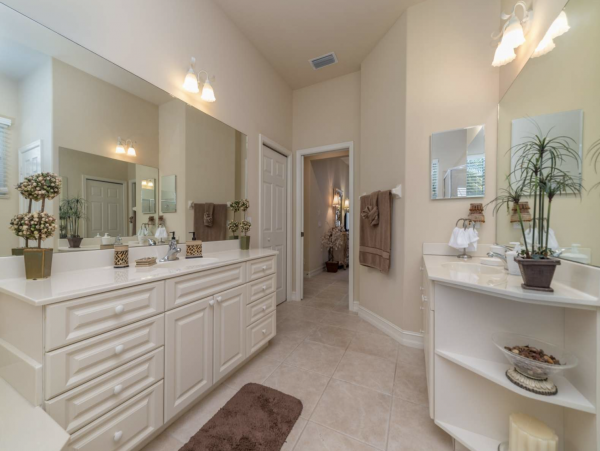 Marco Island Three Bedroom Plus Den Makes Four!