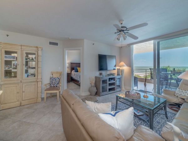 Marco Island Vacation Beach Condo Sleeps 4 Guests Gulf Views