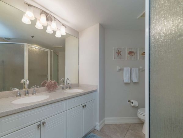 Marco Island Vacation Beach Condo Sleeps 4 Guests Gulf Views