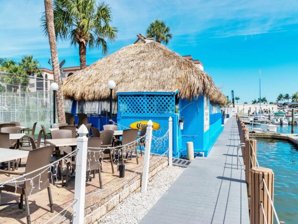 One Bedroom Marco Island Vacation Condo Sleeps 4 Guests
