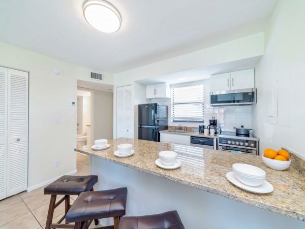 One Bedroom Marco Island Vacation Condo Sleeps 4 Guests