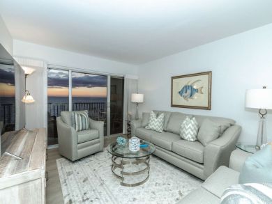 Naples Condo 929477 Naples Condo 929477