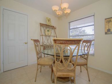 Naples Home 929478