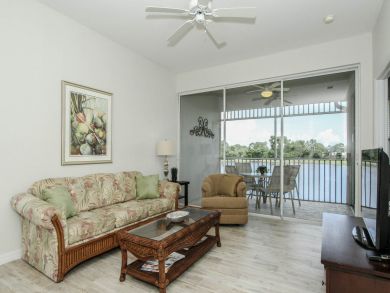 Naples Condo 929480