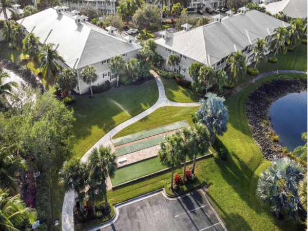 Naples Florida Vacation Rental | Lakefront Condo with Pool & Balcony