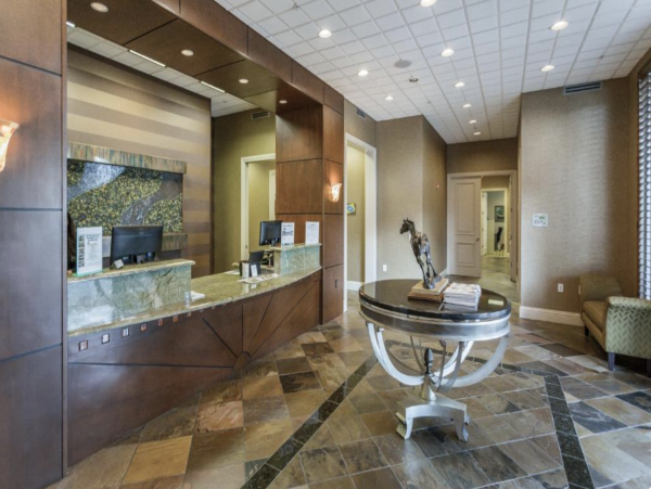 Naples Florida Vacation Rental | Lakefront Condo with Pool & Balcony