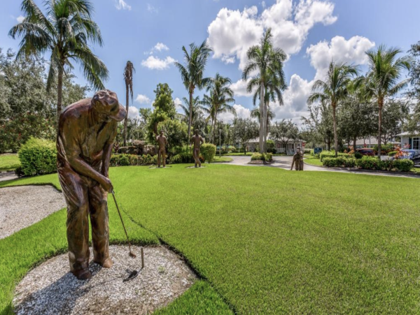 Naples Florida Vacation Rental | Lakefront Condo with Pool & Balcony