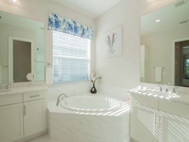 Naples Home 929484 Naples Home 929484