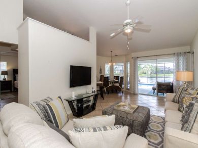 Naples Home 929486
