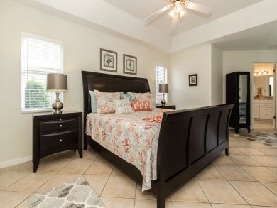 Naples Home 929486