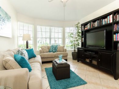 Naples Home 929486
