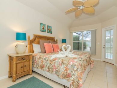 Spacious Four Bedroom Centrally Located to Downtown and 5th Spacious Four Bedroom Centrally Located to Downtown and 5th