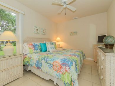 Spacious Four Bedroom Centrally Located to Downtown and 5th Spacious Four Bedroom Centrally Located to Downtown and 5th