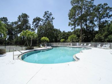 Spacious Four Bedroom Centrally Located to Downtown and 5th Spacious Four Bedroom Centrally Located to Downtown and 5th