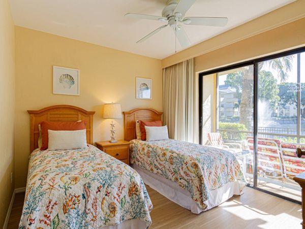 Exquisite 2-Bedroom Vacation Rental in Naples