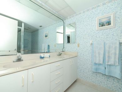 Naples Condo 929493