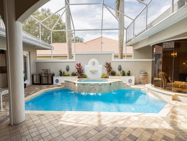 Naples Vacation Rental Home With Private Pool & Spa Sleeps 6
