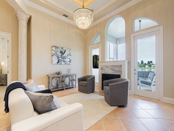 Naples Vacation Rental Home With Private Pool & Spa Sleeps 6