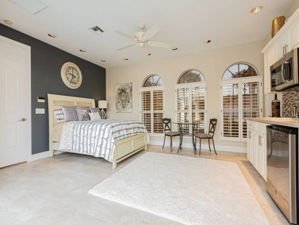 Naples Vacation Rental Home With Private Pool & Spa Sleeps 6