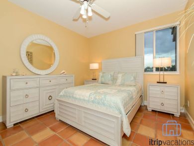 Naples Condo 929499 Naples Condo 929499