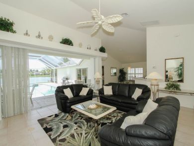 Naples Home 929503