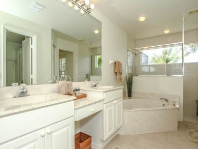 Naples Home 929503