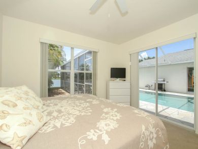 Naples Home 929503