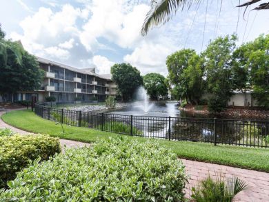 Naples Condo 929506