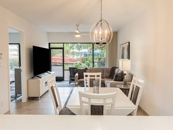 Luxurious Two-Bedroom Condo in Naples, Florida