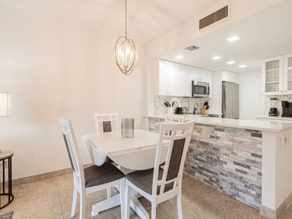 Luxurious Two-Bedroom Condo in Naples, Florida