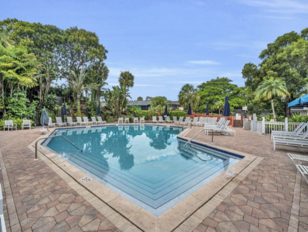 Luxurious Two-Bedroom Condo in Naples, Florida