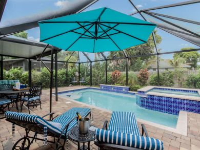Tropical Oasis 6 Minutes from Vanderbilt Beach! Tropical Oasis 6 Minutes from Vanderbilt Beach!